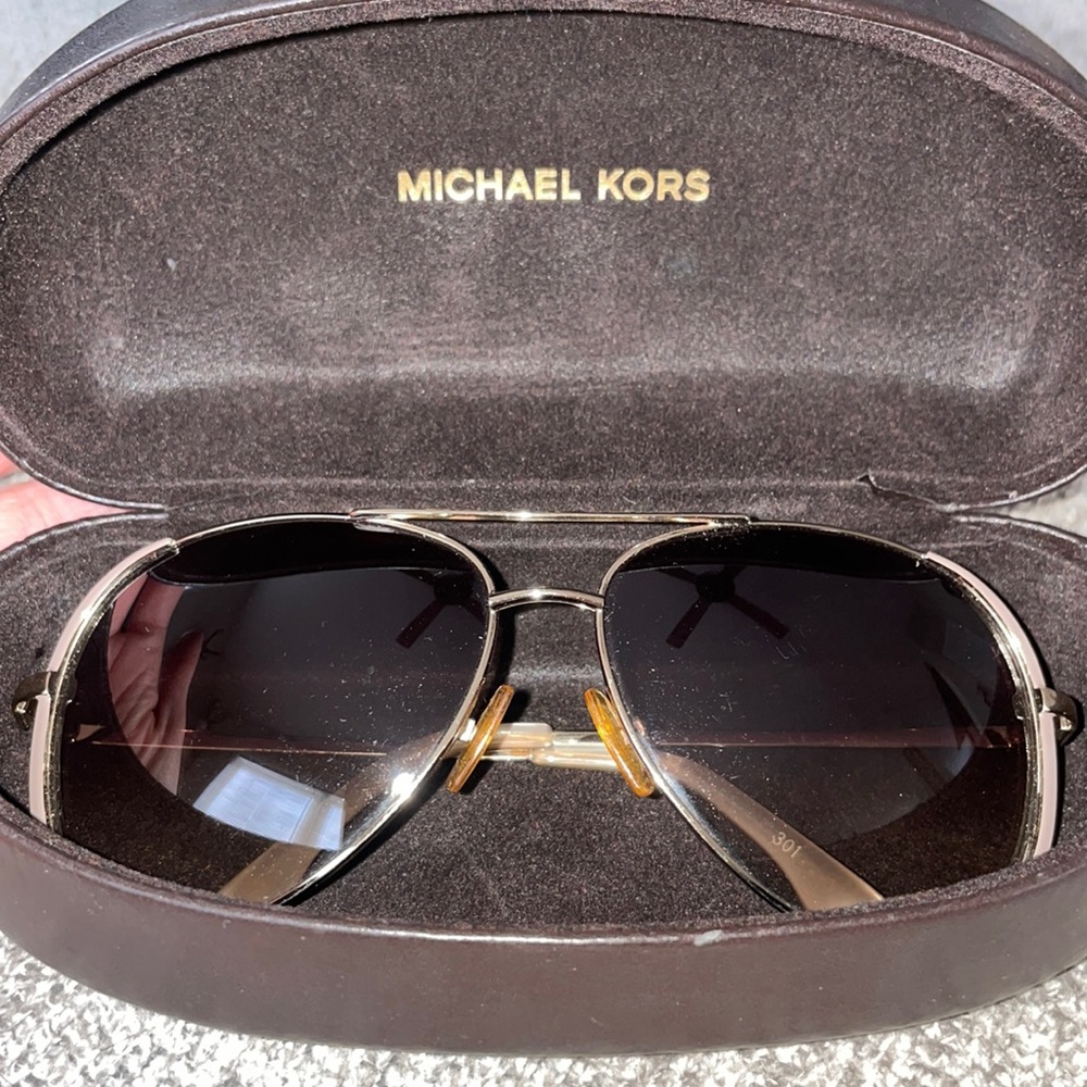 Women’s sunglasses